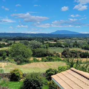 Maison avec terrasse proche Grignan